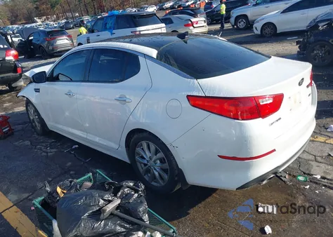 2015 Kia Optima Ex z USA, uszkodzony, nr VIN 5XXGN4A74FG504044